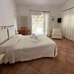 Konukevi Lu Pastruccialeddu 4*
