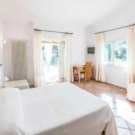 Lu Pastruccialeddu 4*