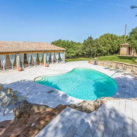 Casa de hóspedes Lu Pastruccialeddu 4*