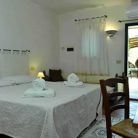 Lu Pastruccialeddu 4*