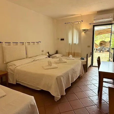 Lu Pastruccialeddu 4*