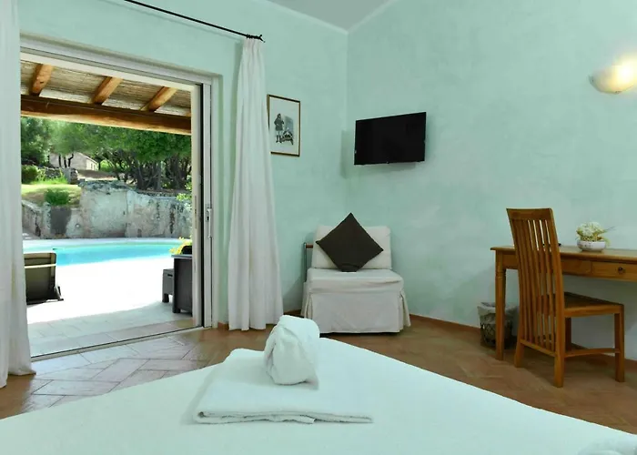 Lu Pastruccialeddu Pensión Arzachena