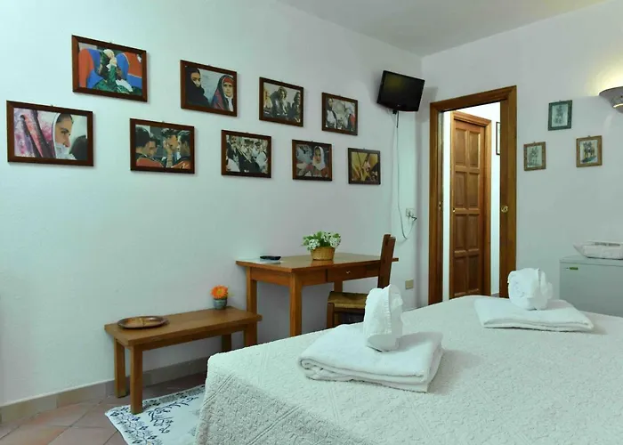 Lu Pastruccialeddu Pensión 4*