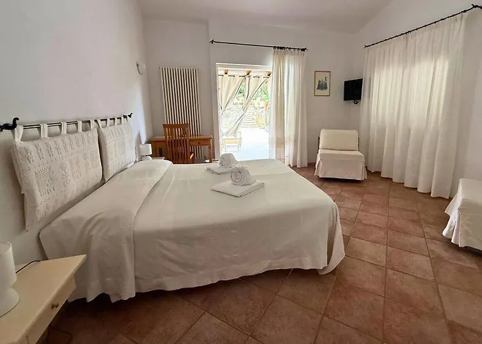 Pensión Lu Pastruccialeddu 4*